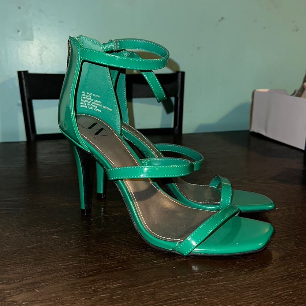Worthington high heels